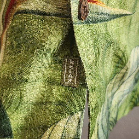 Tommy Bahama Shirt Mens Medium Silk Tropical Floral Leaf Relaxed Fit Button Up - Picture 4 of 12
